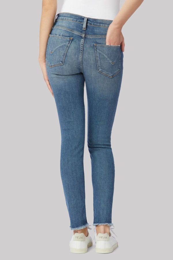 Outpostgoods.shop0f7873ef7f 2