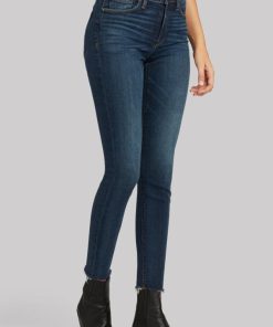 Outpostgoods.shopeef28365fe 3